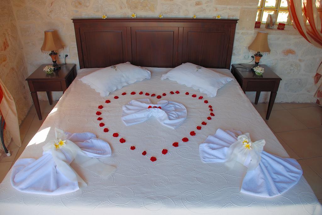 Kavousi Resort Falasarna Bagian luar foto